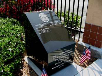 Close-up View of the Veteran's Memorial for All Fallen Oceanside California Police Officers Picture 2